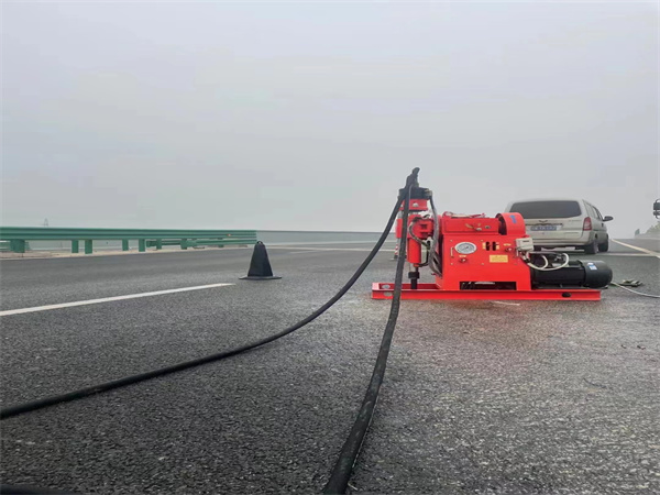 从化马路路基路面开裂下沉注浆加固灌浆